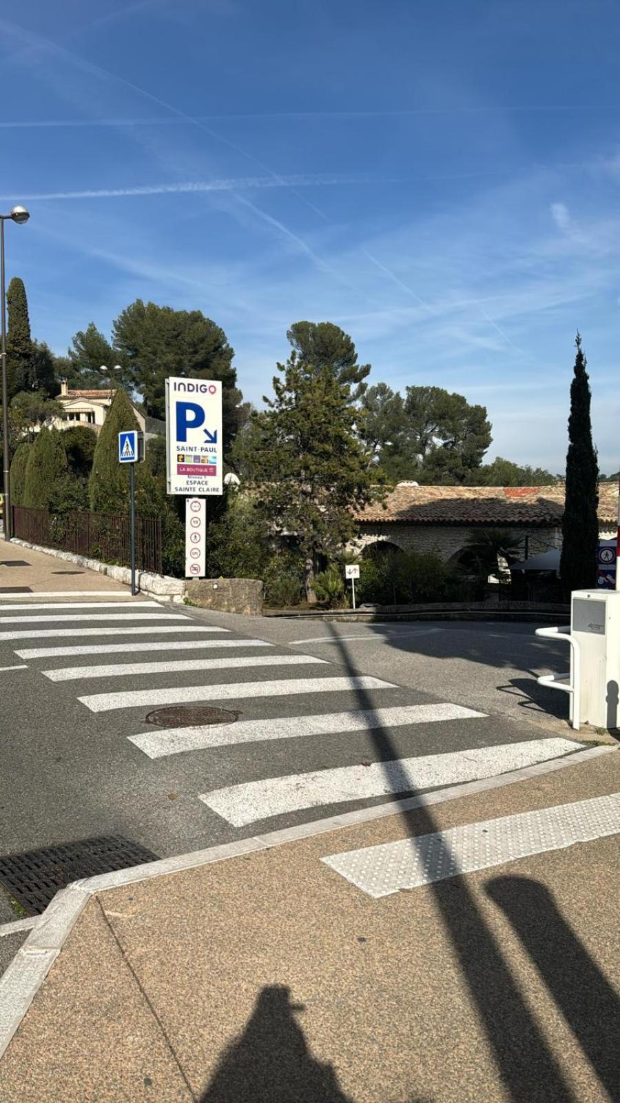 L'Elegante - Maison De Ville Avec Bains A Remous - Parking Inclus Saint-Paul-de-Vence Kültér fotó